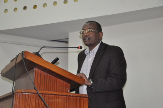 Center for Research in Public Service Reforms Holds a Seminar