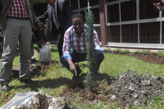 The 25th Anniversary of Ginbot 20 Colorfully Marked at ECSU