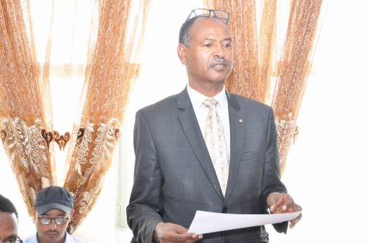  ECSU Hand Over the Gambela City Master Plan7