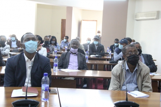 ኢሲሰዩ የ2014 ዓ.ም የግማሽ ዓመት የሥራ አፈፃፀም ግምገማ አደረገ