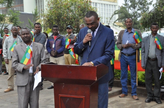 ECSU Community celebrates the 10th National Flag Day