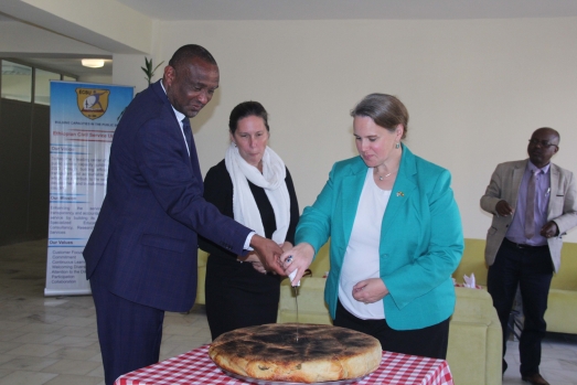 ECSU Discusses With Delegation from USA Embassy