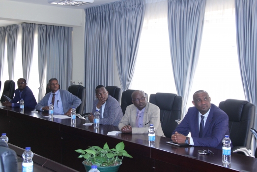 ECSU Discusses With Delegation from USA Embassy