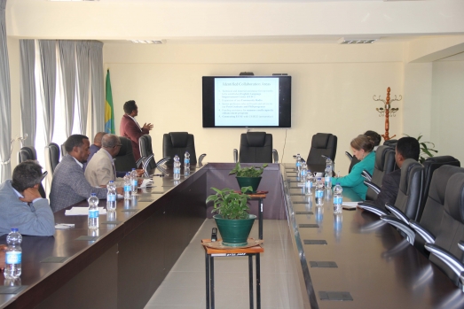 ECSU Discusses With Delegation from USA Embassy