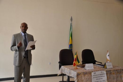 ECSU Signs Memorandum of Understanding (MOU) with IAR 