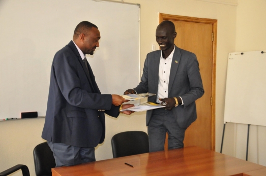 ECSU and Gambela City Administration Sign Cooperation Agreement