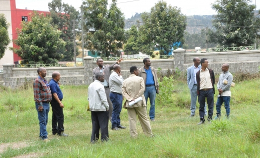 ECSU signs Construction Contract Agreement  