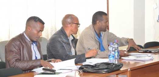 ECSU signs Construction Contract Agreement  