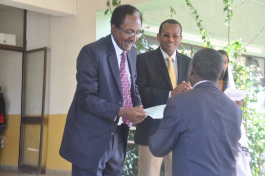 Ecsu Fm 100.5 Community Radio Station Inaugurates Regular Program