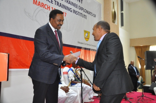 Ministry of Foreign Affair Holds Graduation Ceremony for Graduating Diplomats