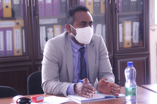 ECSU Sign a Contract Agreement