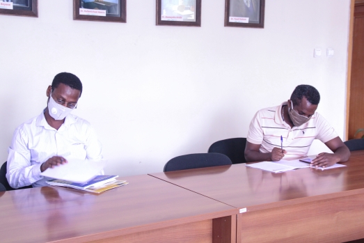 ECSU Sign a Contract Agreement