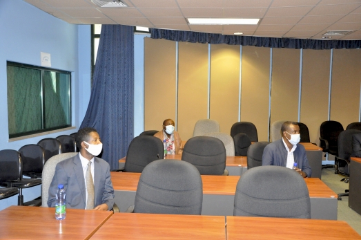 ECSU and HUC Sign MOU